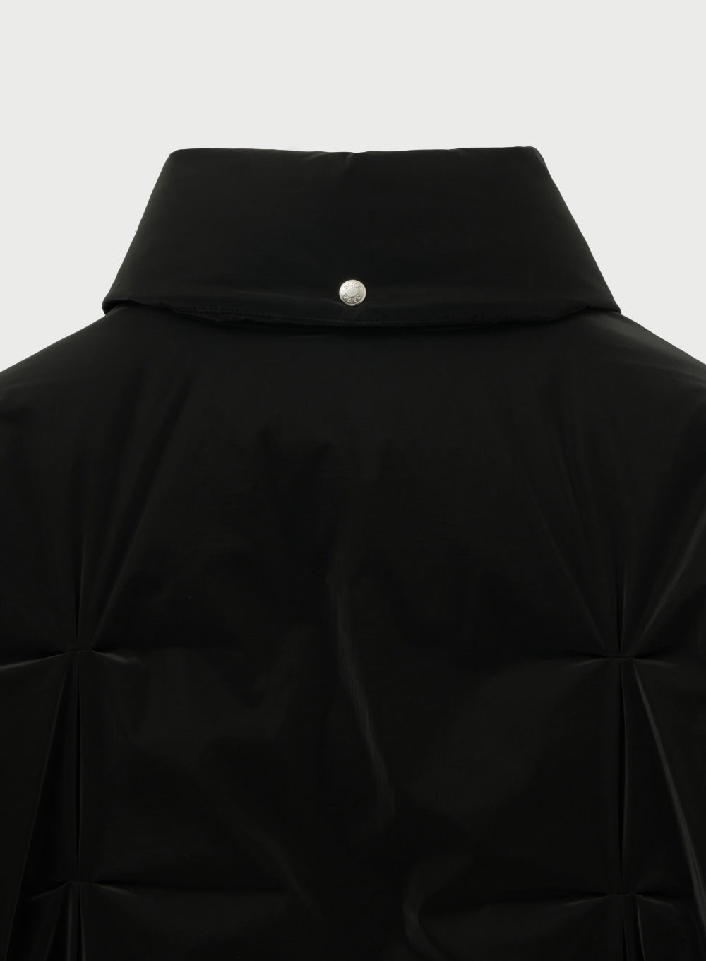 (W) Tuck Detail Cropped Down Jacket