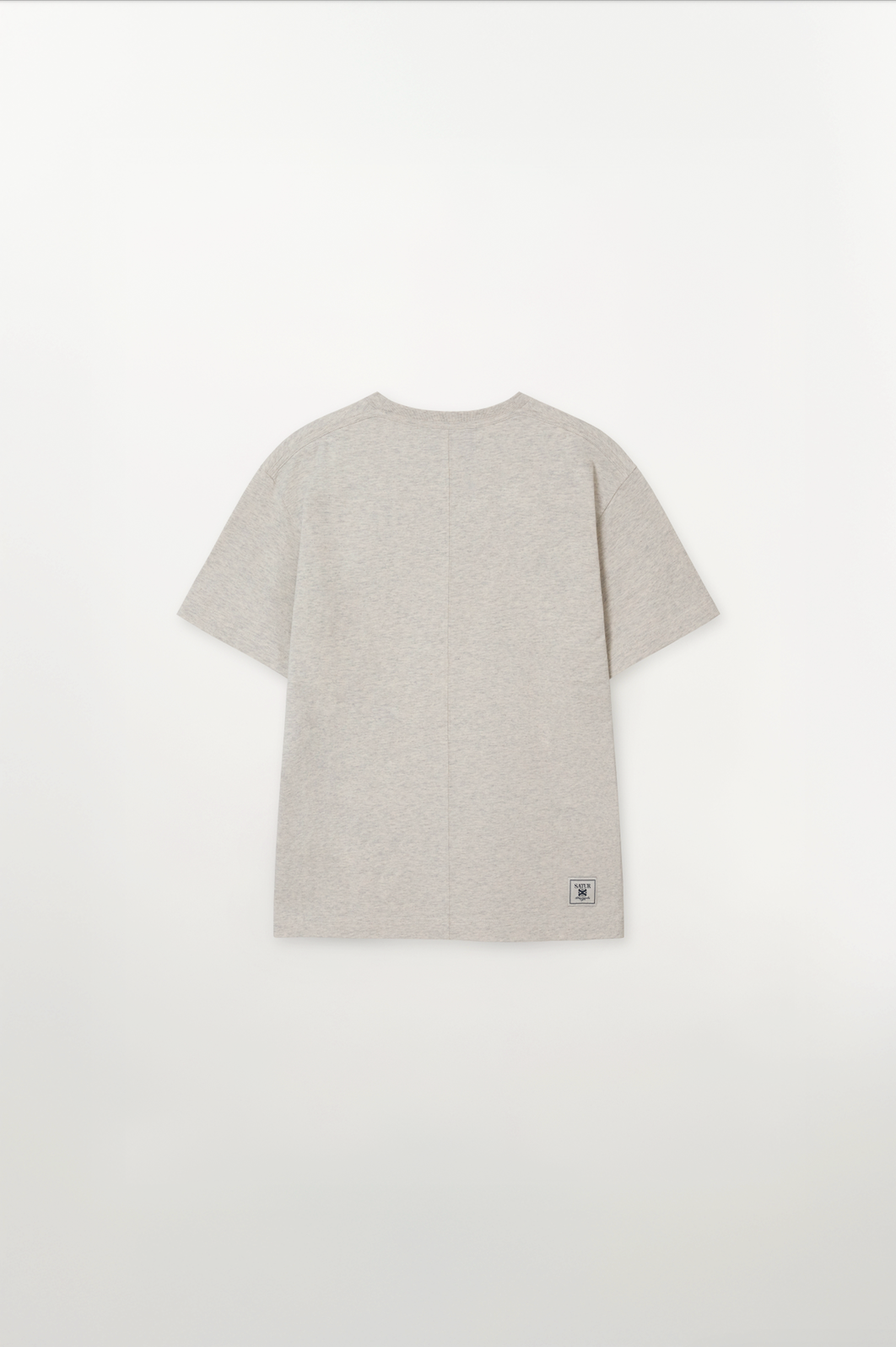 (U) Satur Font Small Logo T-shirt