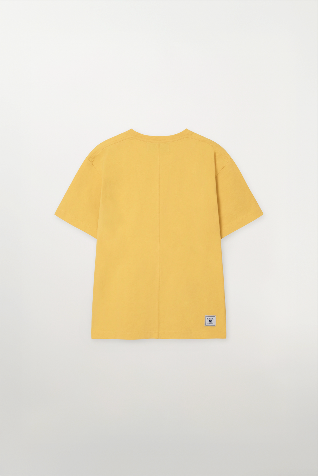 (U) Satur Font Small Logo T-shirt