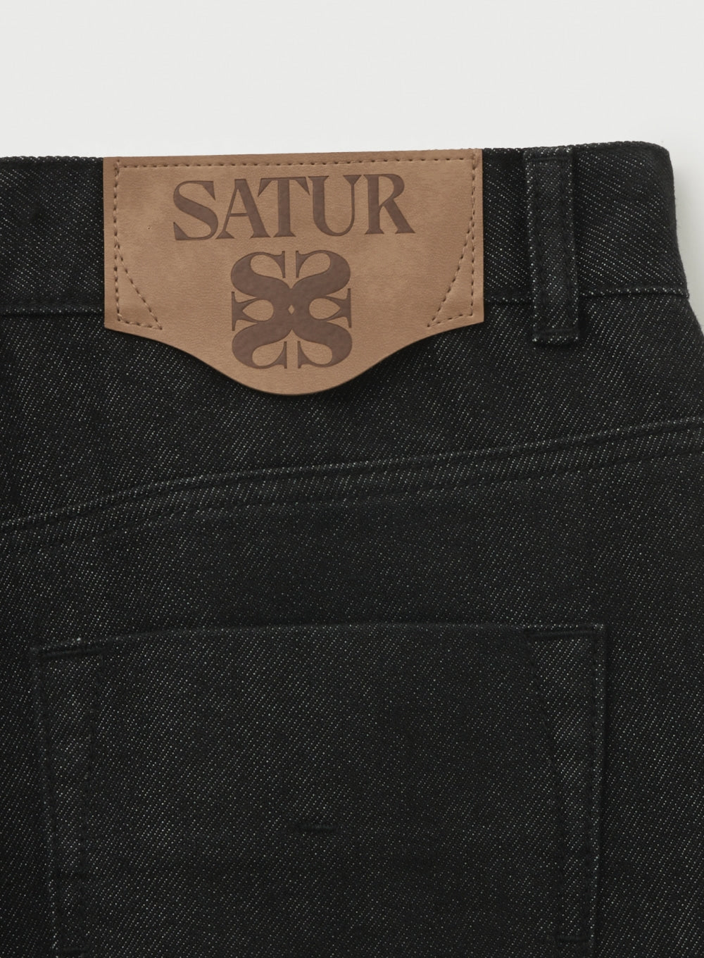 (M) Semi Loose Boots Cut Denim Pants