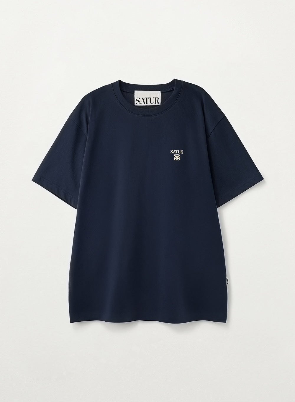 (U) Loren Classic Logo T-shirt