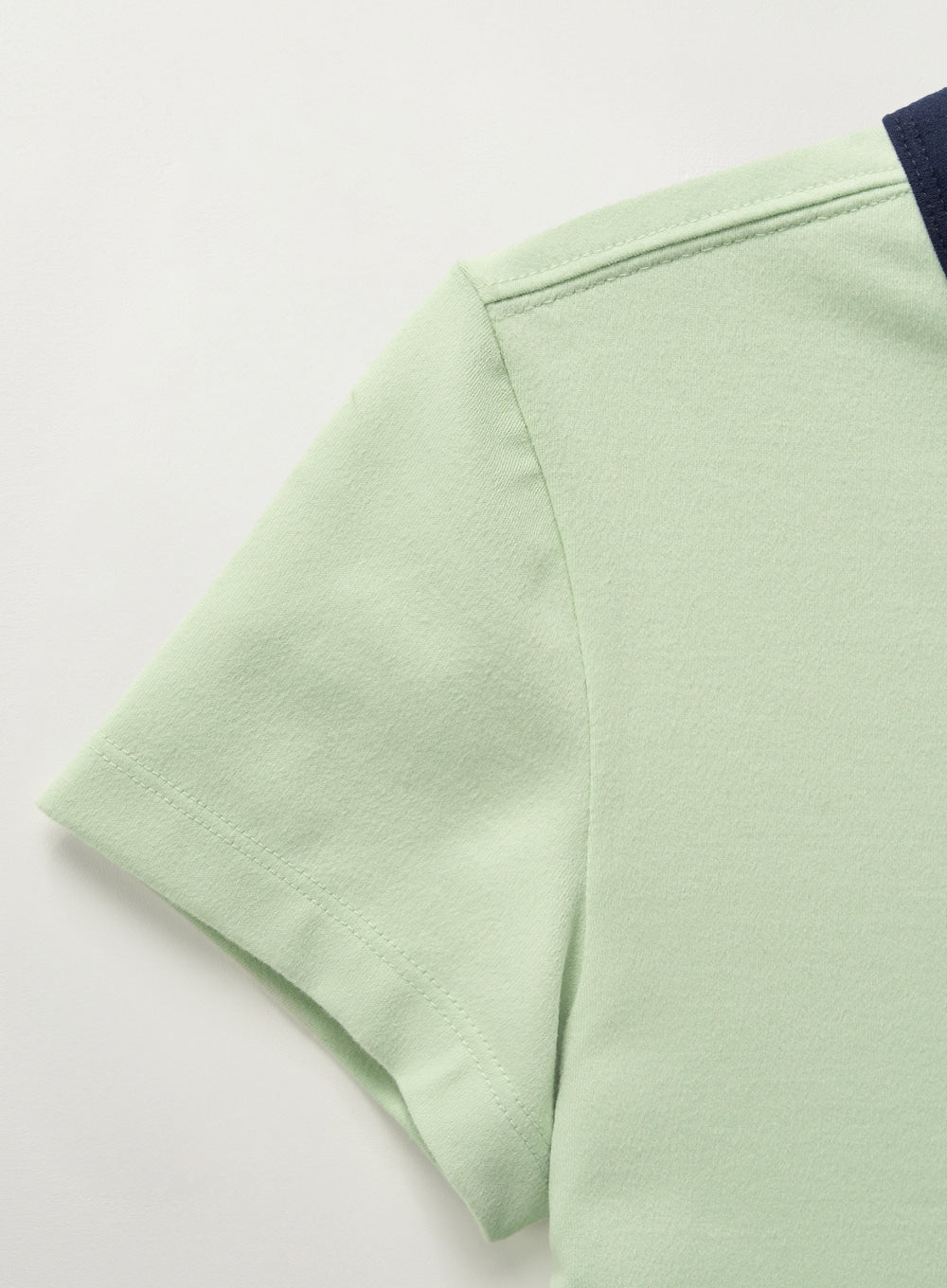 (W) Apero Slim Cropped Fit Ringer T-shirts