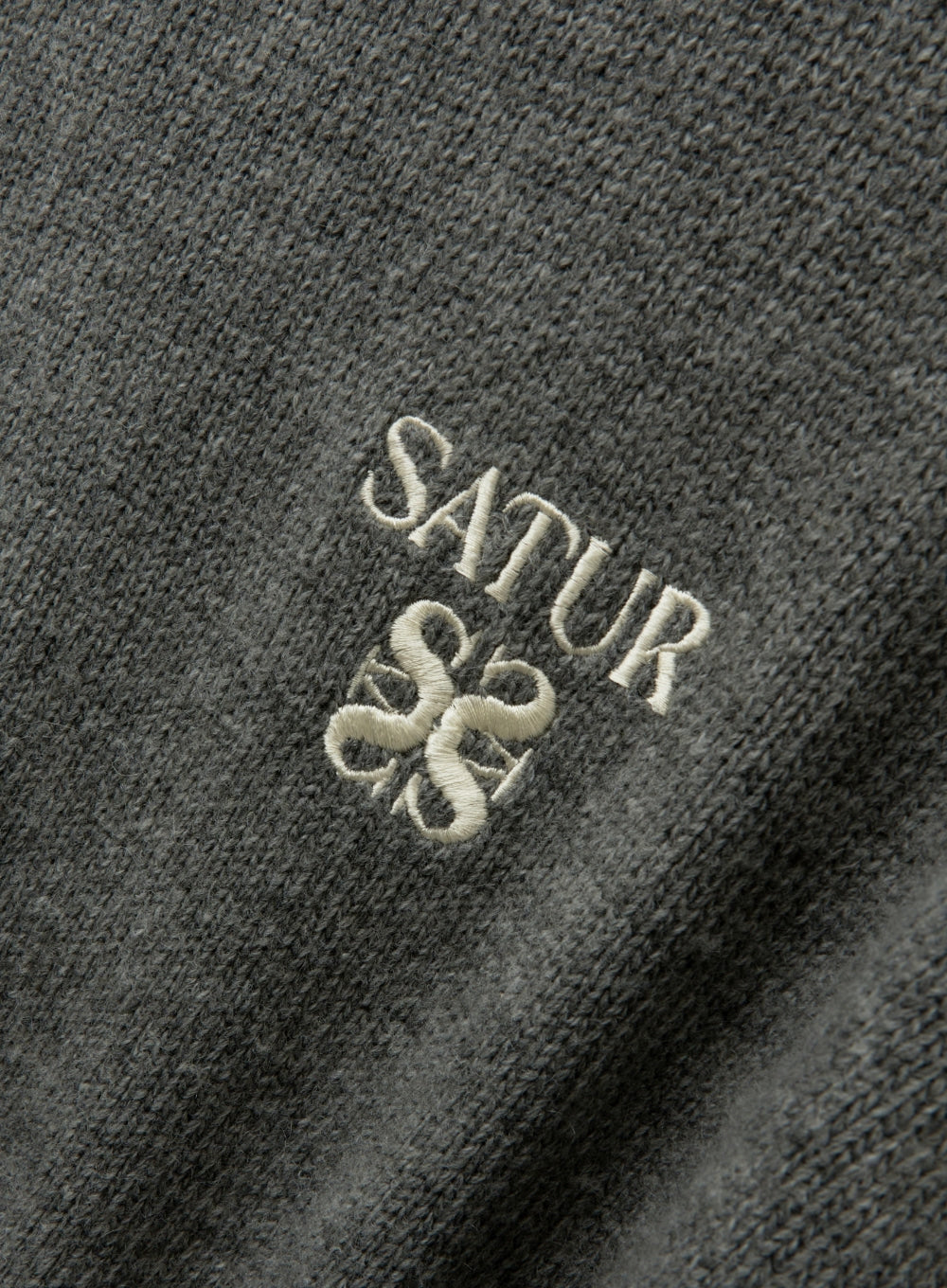 (U) Loren Classic Knit