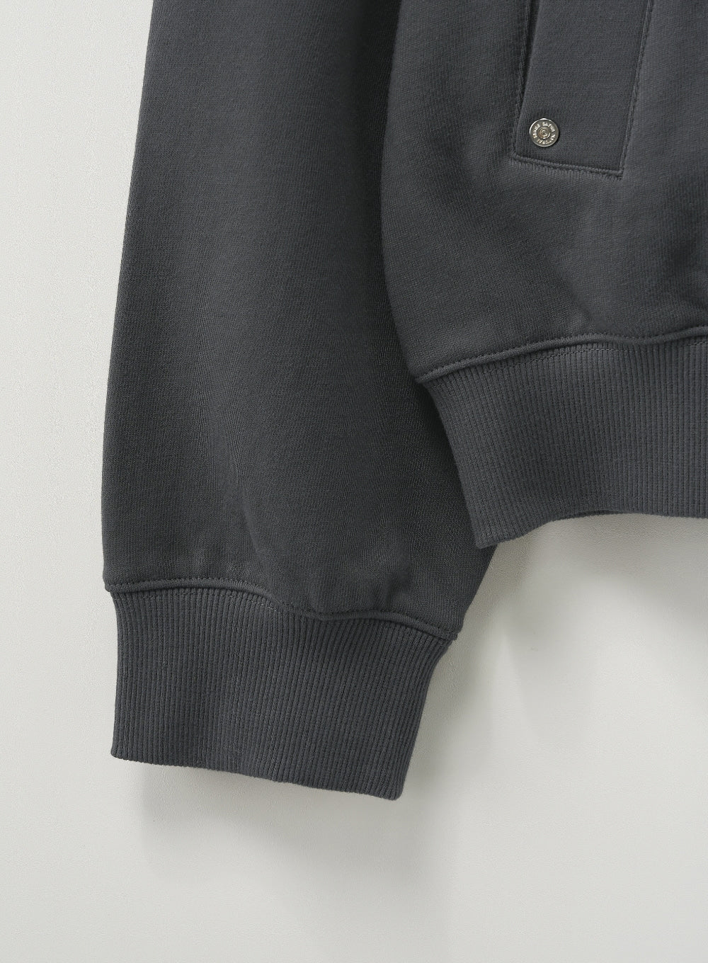 (U) Rivet Applique Pocket Logo Hoodie