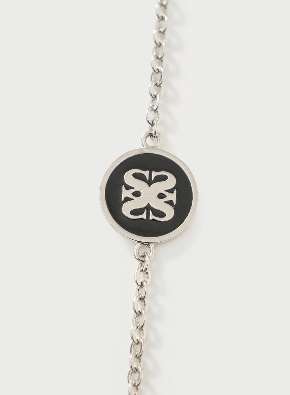 (U) Satur Eyewear Chain Necklace