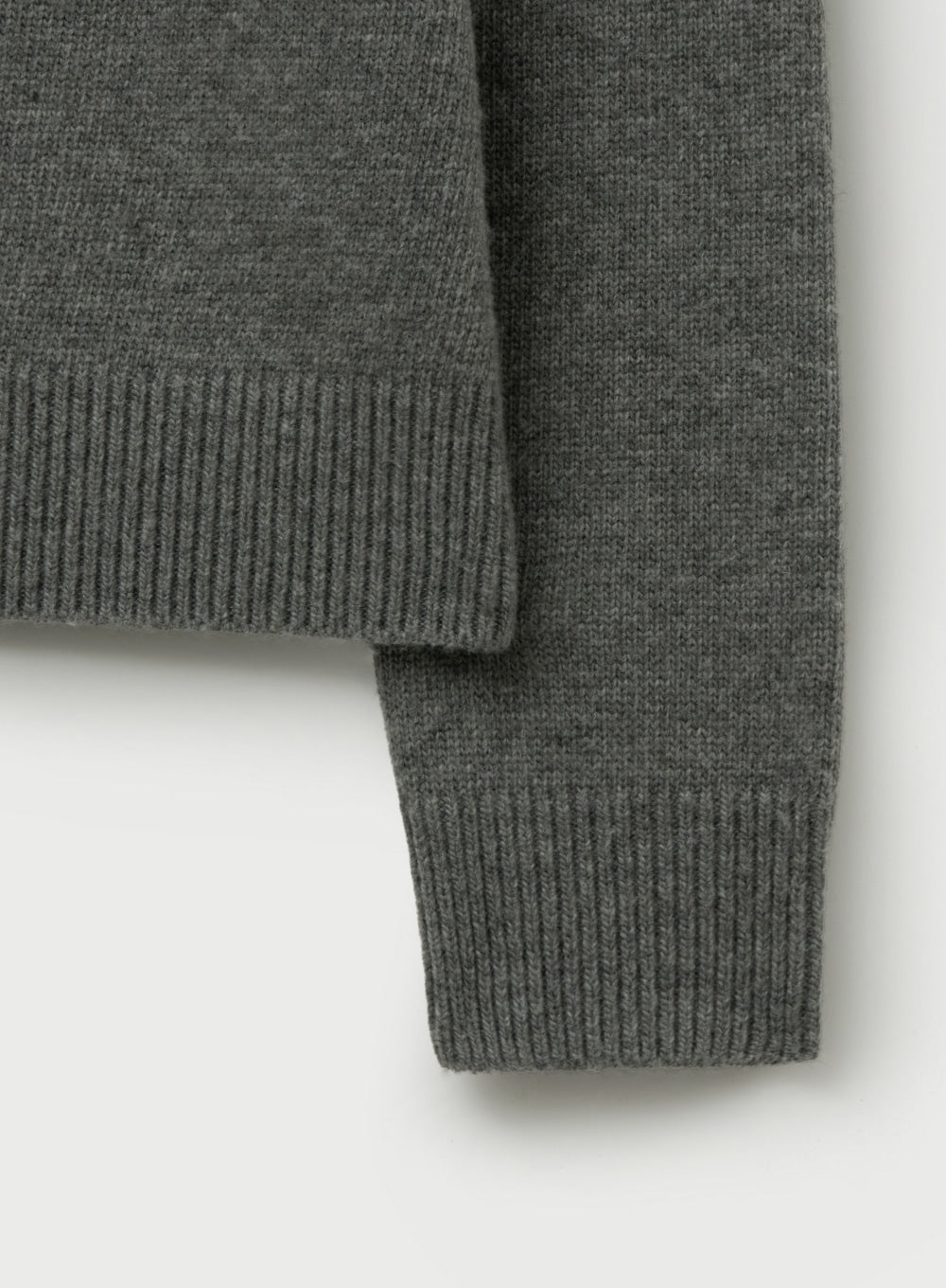 (U) Loren Classic Knit