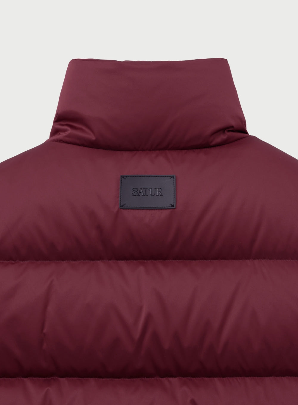 (W) Essential Stand Neck Cropped Down Jacket