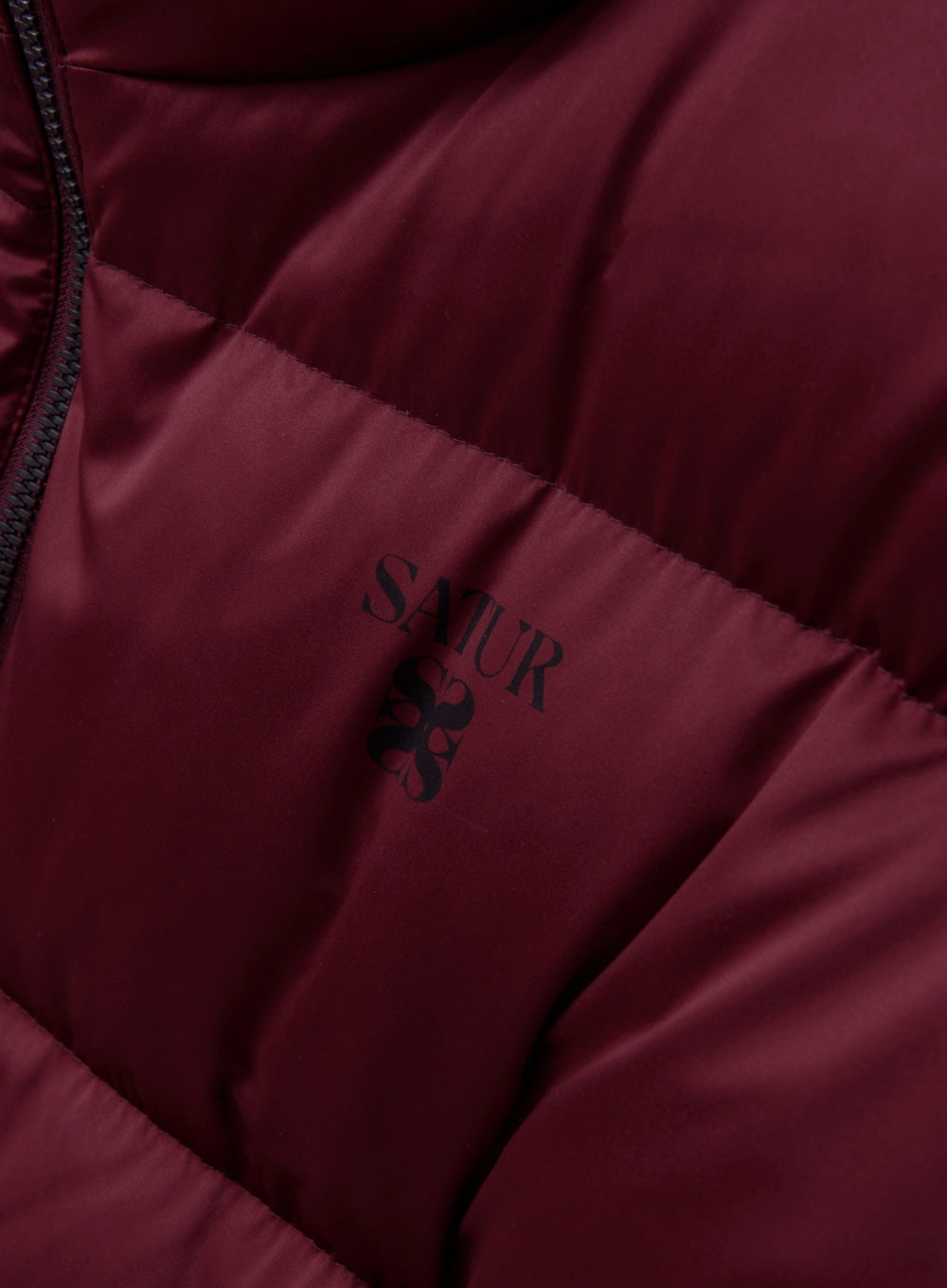 (W) Essential Stand Neck Cropped Down Jacket