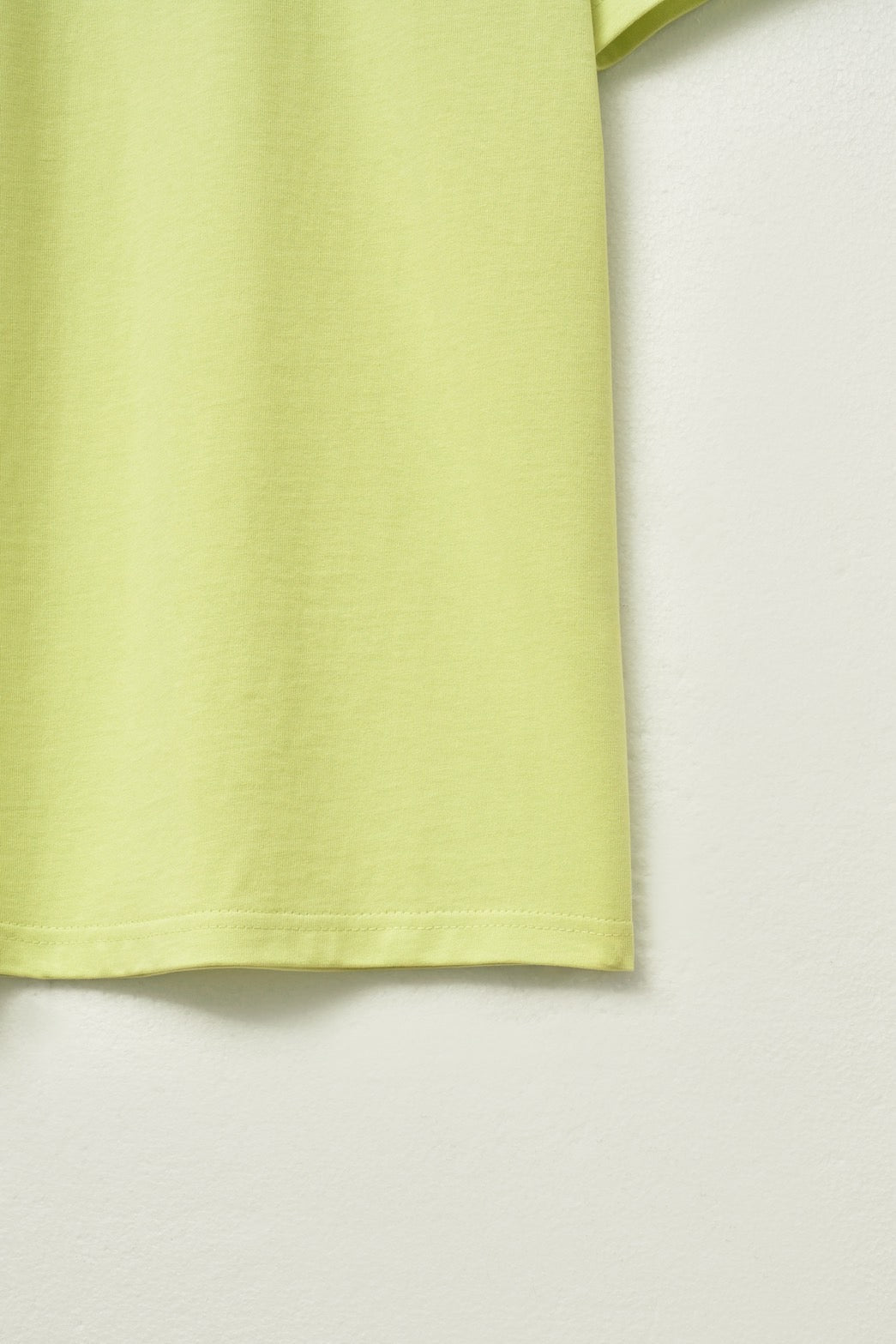 (M) Classic Small Logo T-shirt