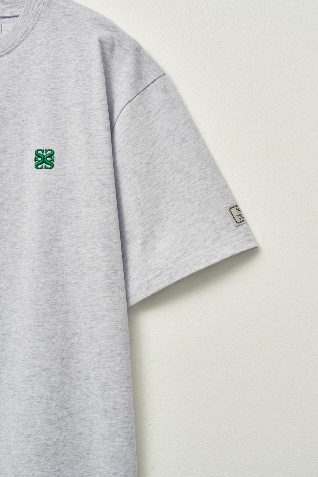 (M) Classic Small Logo T-shirt