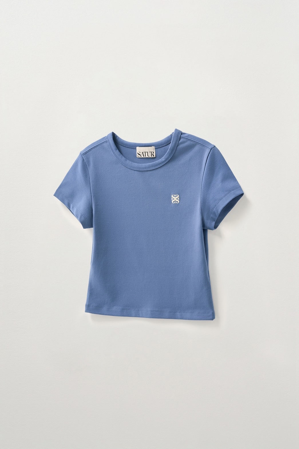 (W) Essential Basic Logo T-shirt