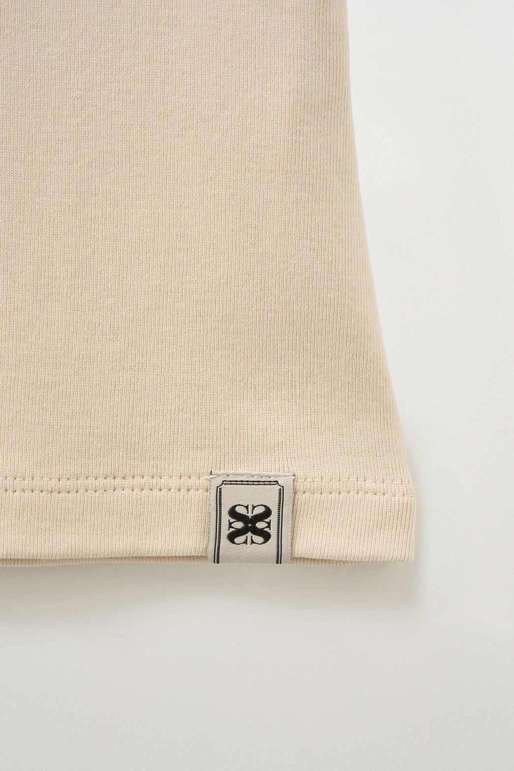 (W) Citron Crop Slim Fit T-shirts