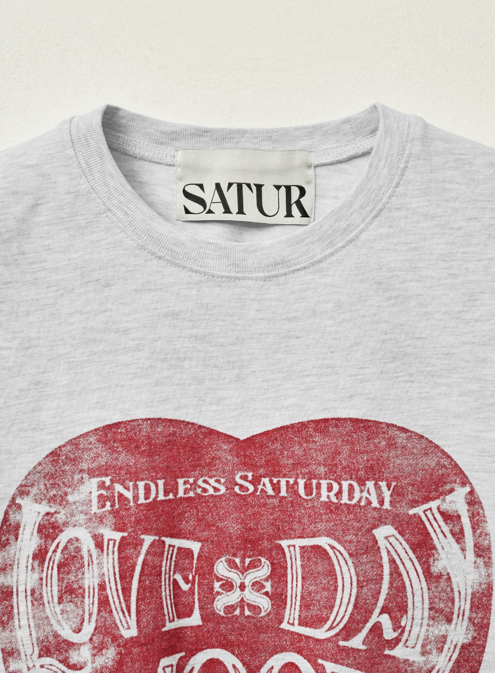 (M) Saturday Retro Mood Graphic T-shirts