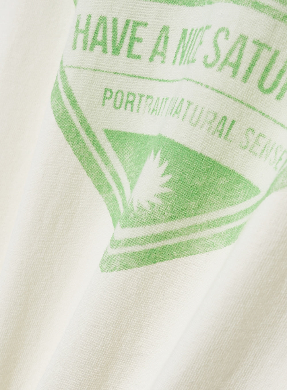 (W) Saturday Retro Mood Graphic T-shirts