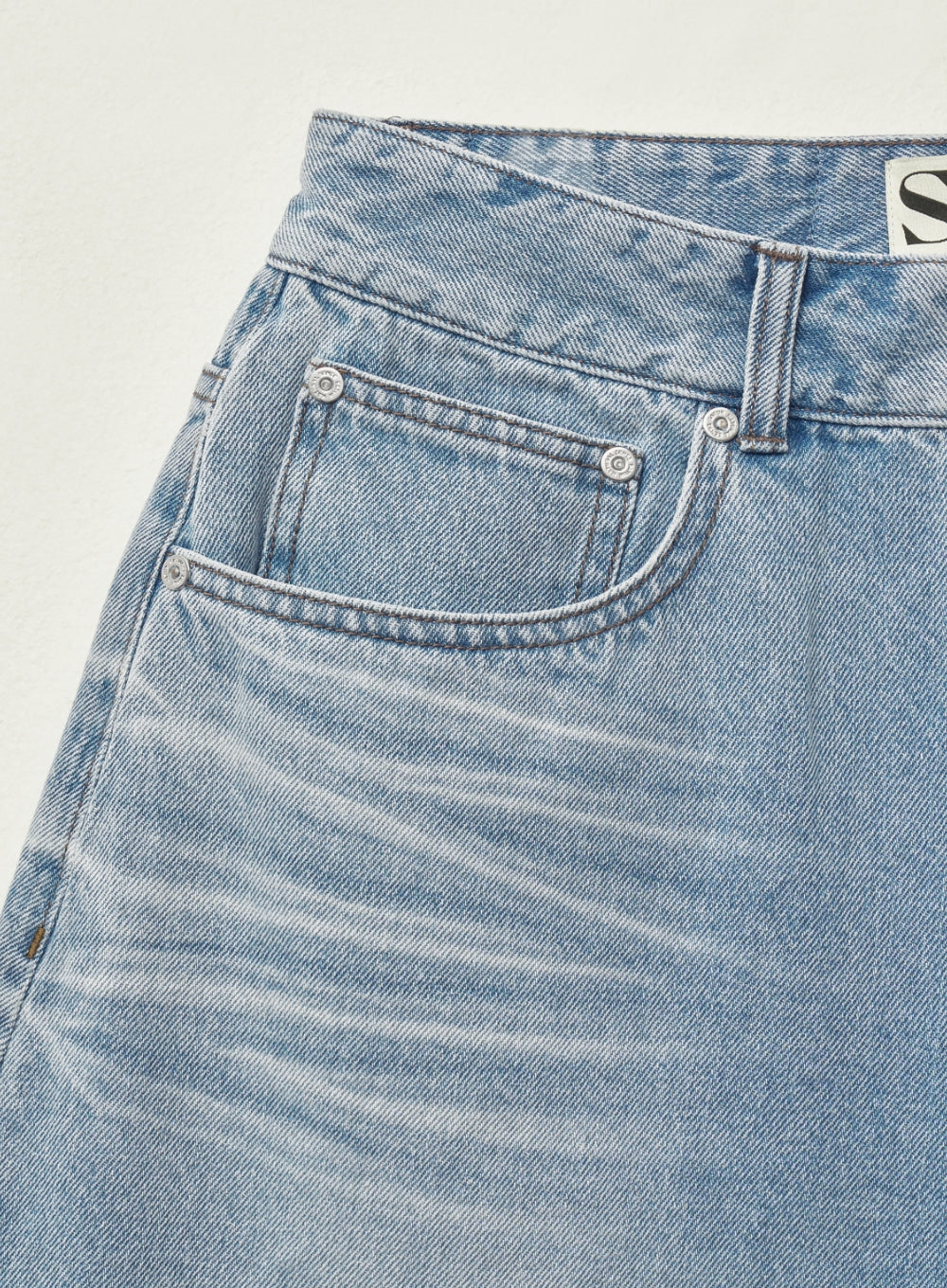 (U) Gabon Denim Bermuda Pants