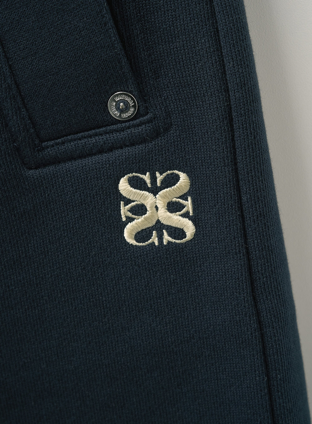 Teo Cotton Half Banding Bermuda Pants