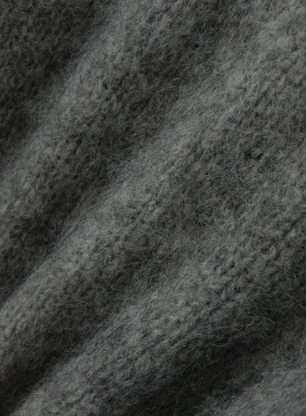 (W) Essen Two-Tone Mohair Pullover Knit