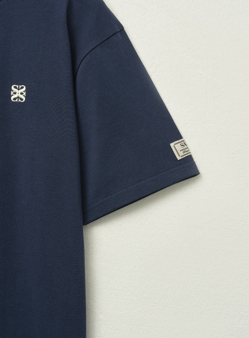 (W) Classic Small Logo T-shirt