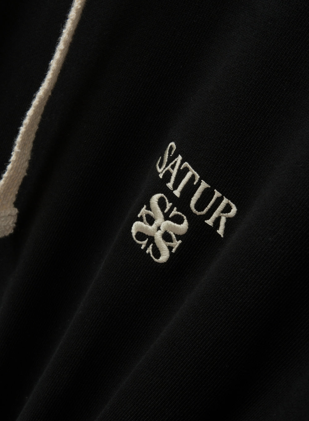 (U) Apero Loose Fit Tuck Detail Pocket Hoodie