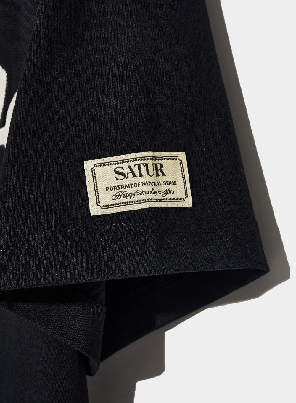 (M) Satur Logo Voyage T-shirts