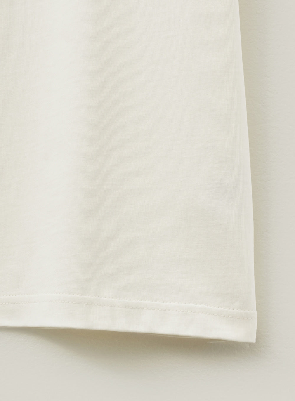 (W) Satur Logo Voyage T-shirts