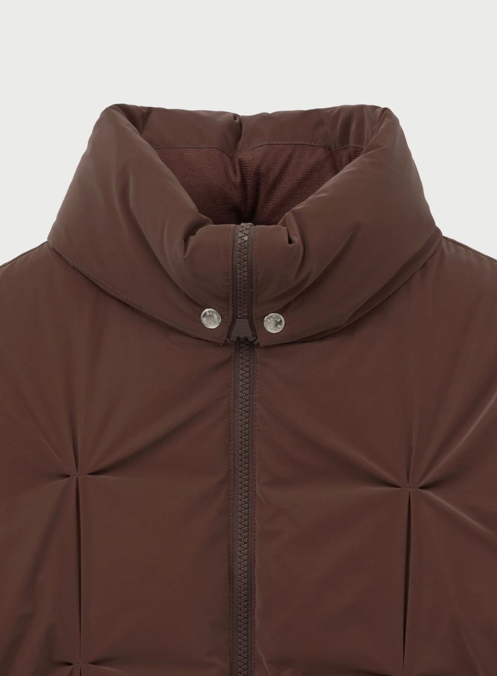 (W) Tuck Detail Cropped Down Jacket
