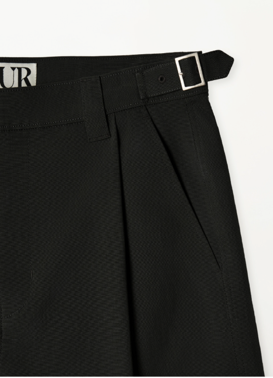 (M) Classic Chino Pants