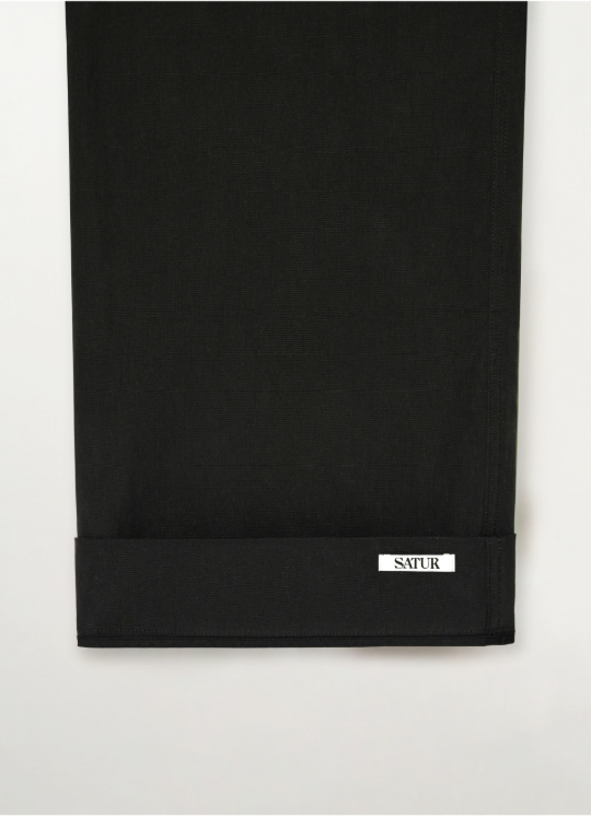(M) Classic Chino Pants