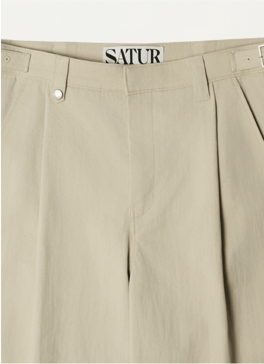 (M) Classic Chino Pants