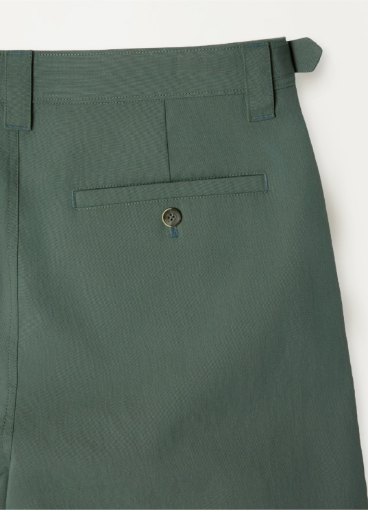(M) Classic Chino Pants