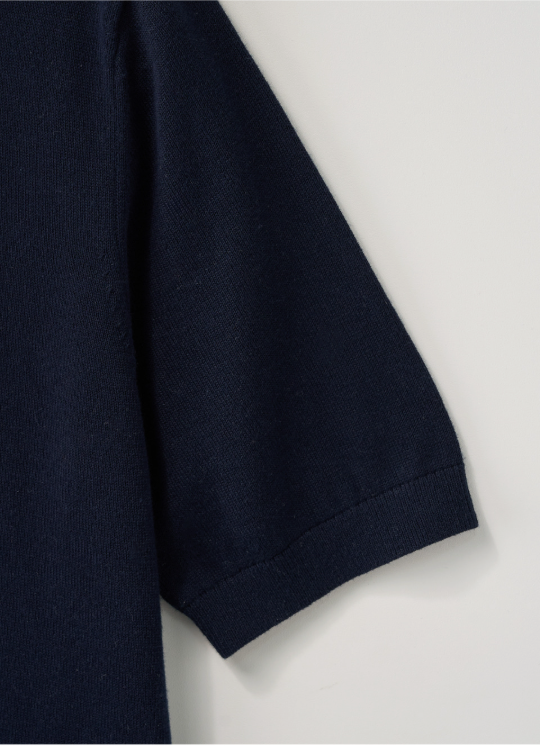 (W) Loren Crew Neck Fine Half Knit