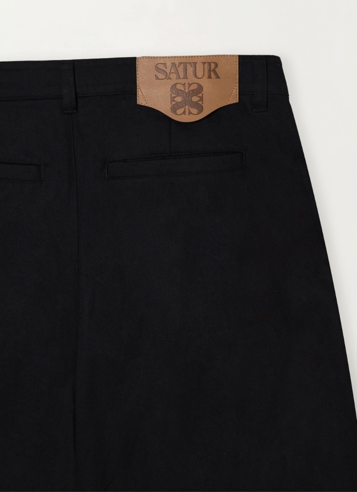 (M) Cotton Curved Pants