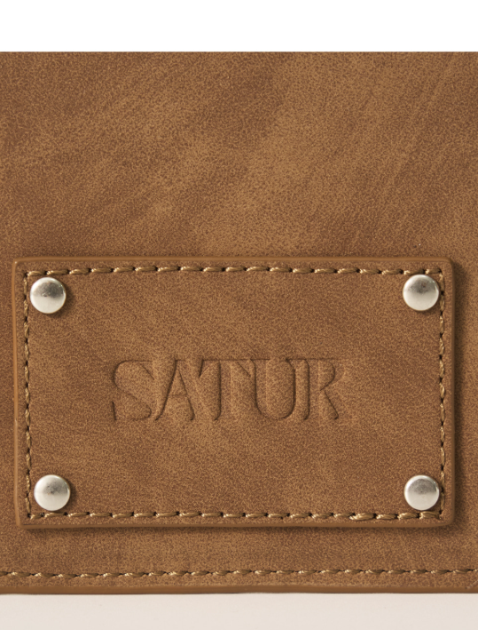 (U) Stud Card Wallet