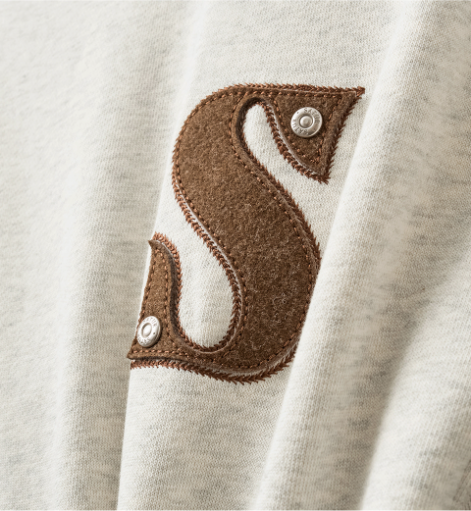 (U) Rivet Applique Pocket Logo Hoodie