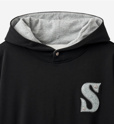 (U) Rivet Applique Pocket Logo Hoodie