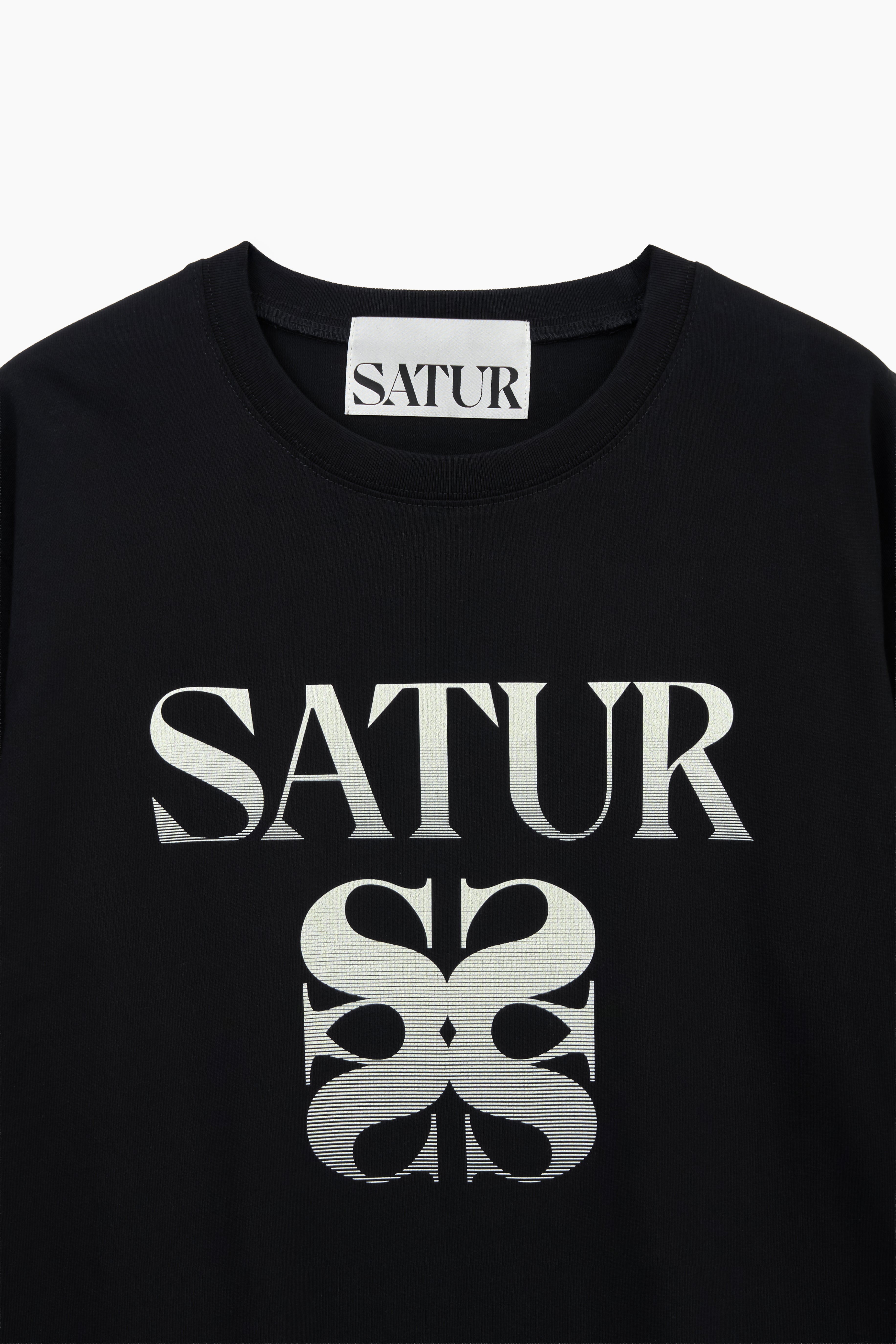 (U) Gradient Big Logo Embroidery T-shirt