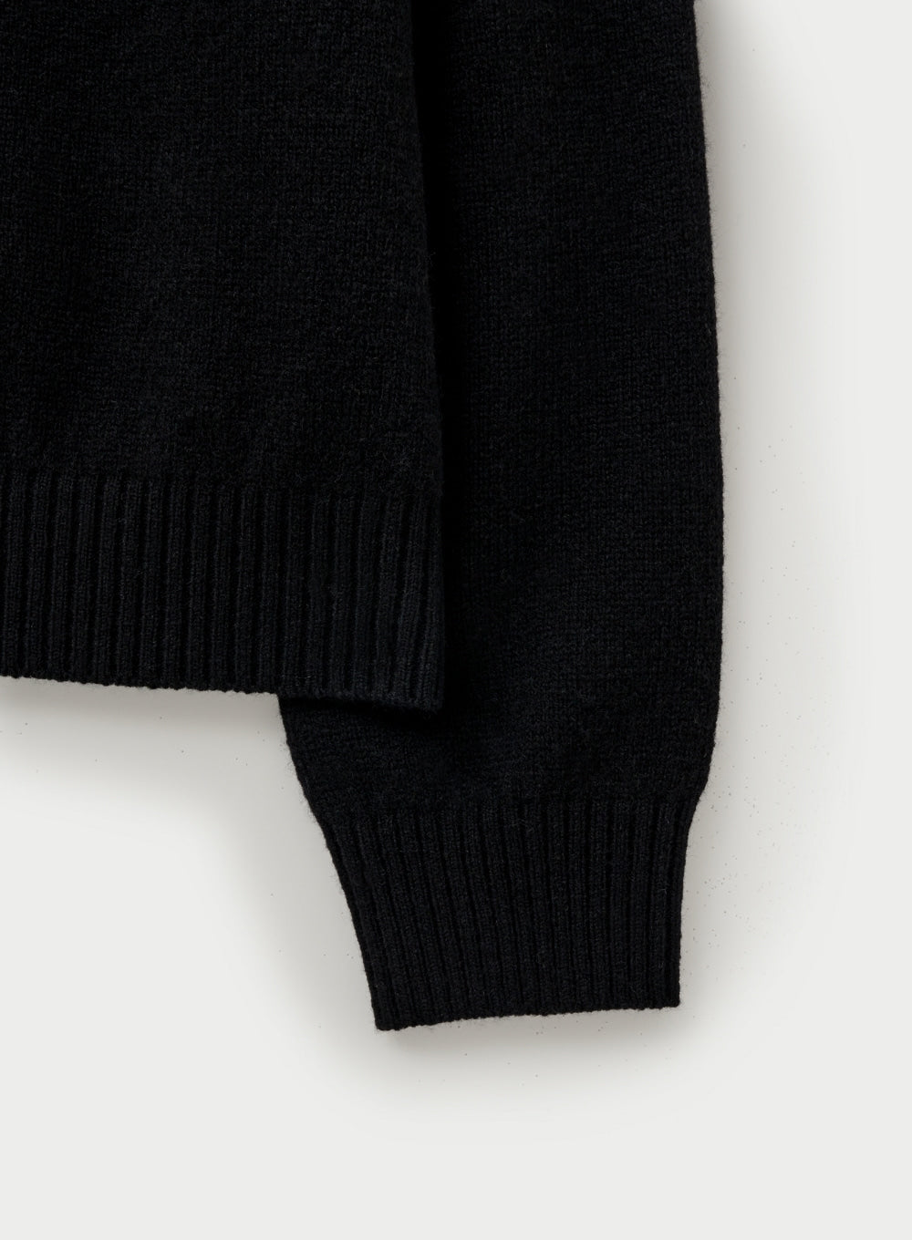 (U) Satur X Lacoste Essen Knit Cardigan