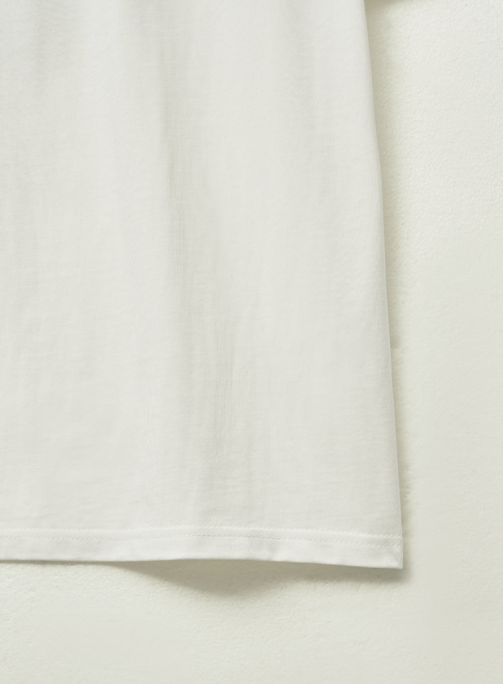 (W) Classic Small Logo T-shirt