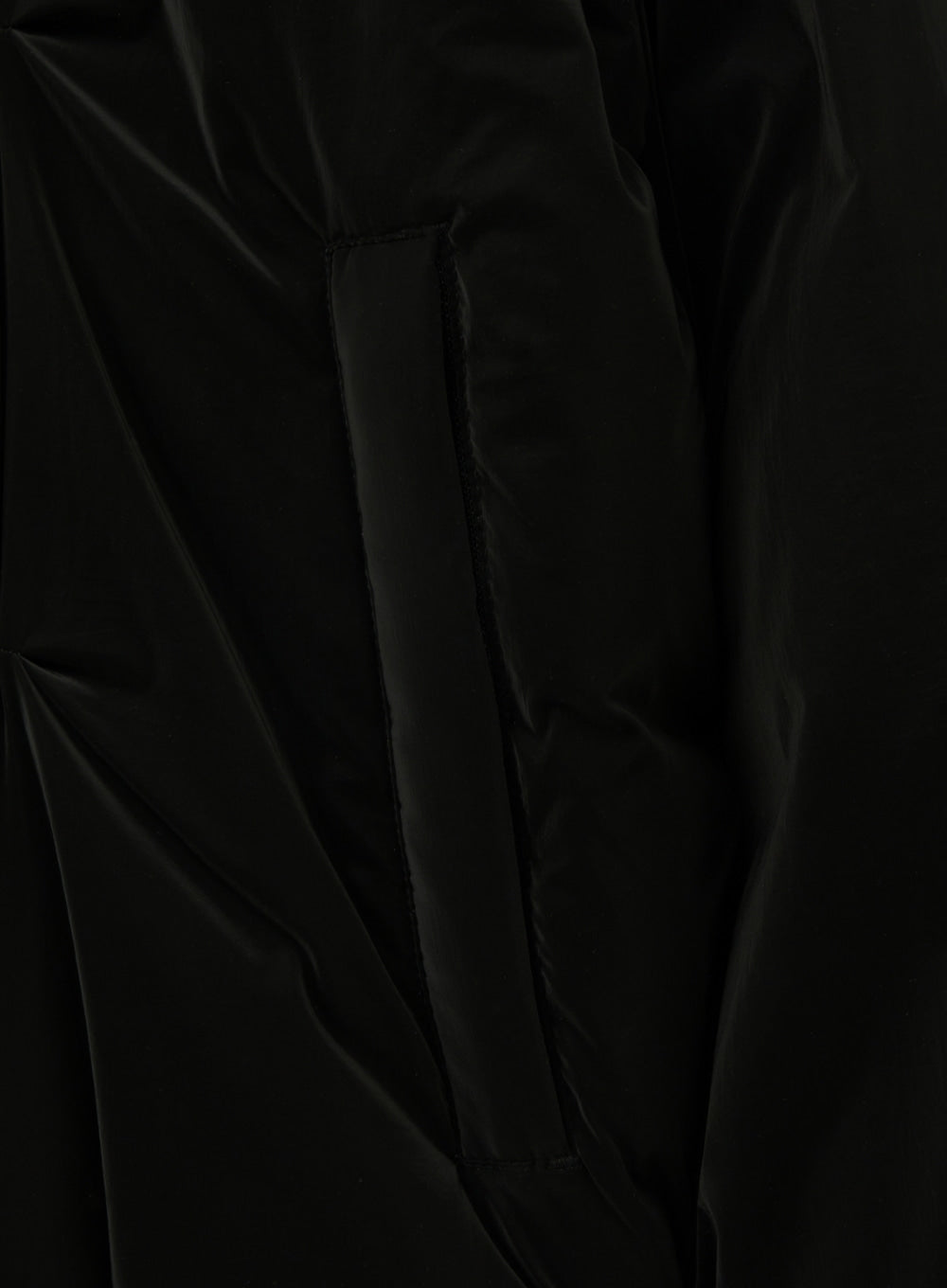 (W) Tuck Detail Cropped Down Jacket