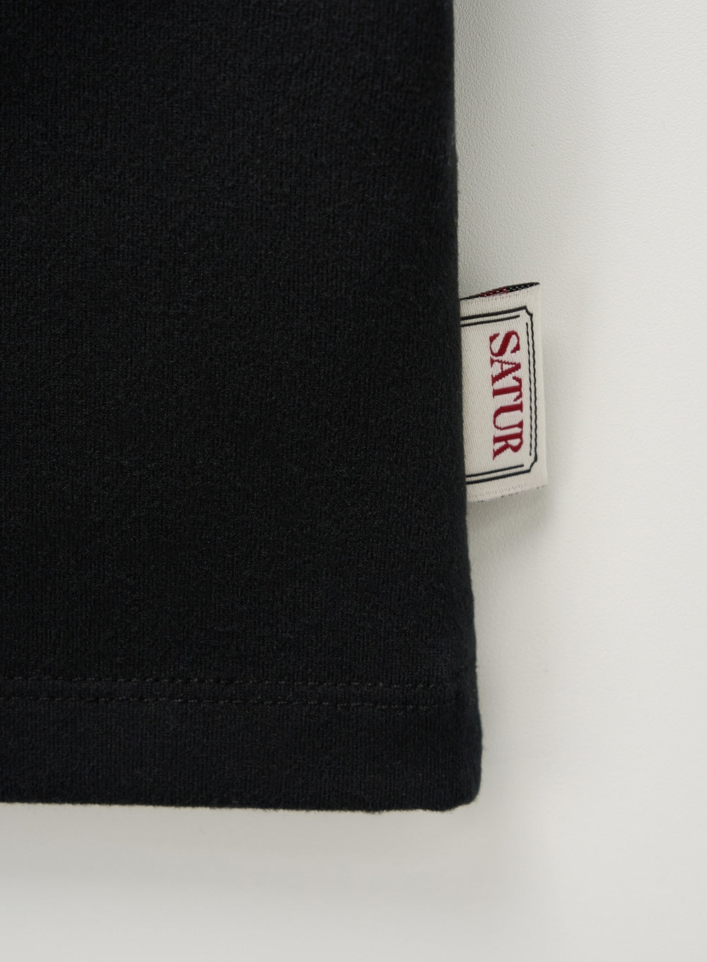 (W) Apero Slim Cropped Fit Ringer T-shirts