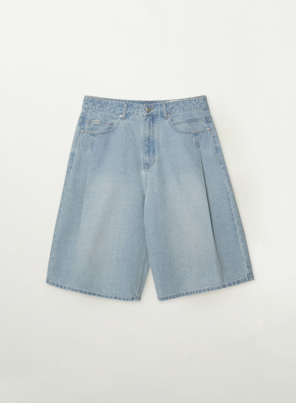 (U) Pleated Wide Curved Washed Denim Shorts