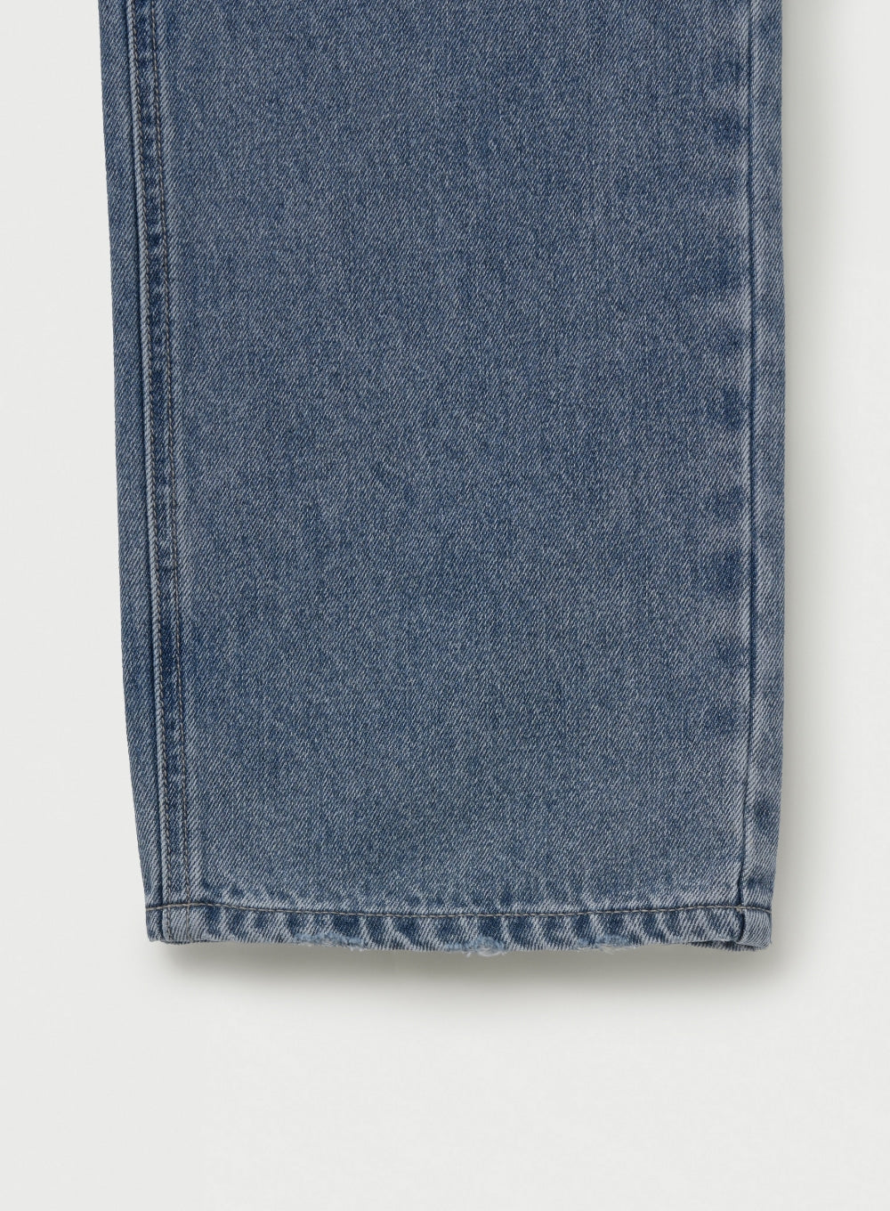 (W) Straight Semi Loose Fit Denim Pants