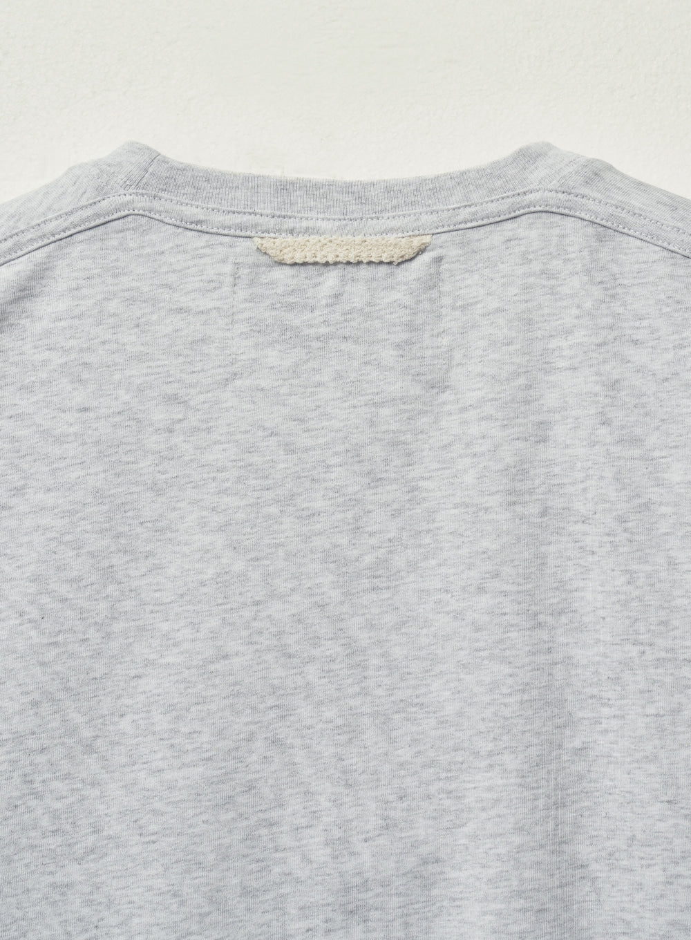 (W) Classic Small Logo T-shirt
