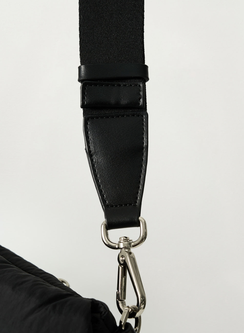 (U) Padded Cross Bag