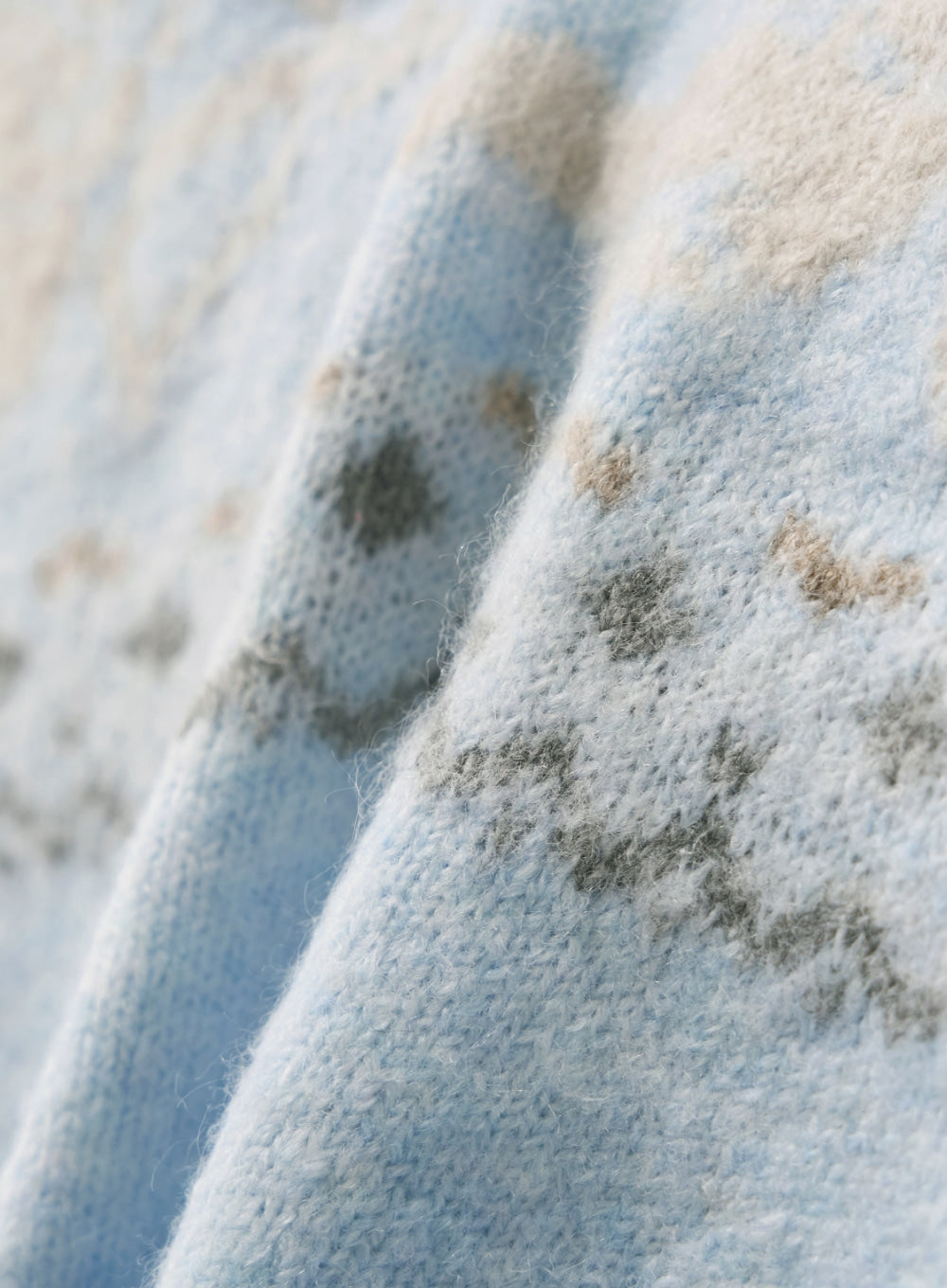 (W) Holiday Cardigan