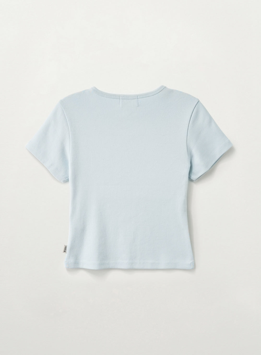 WOMAN-TOP