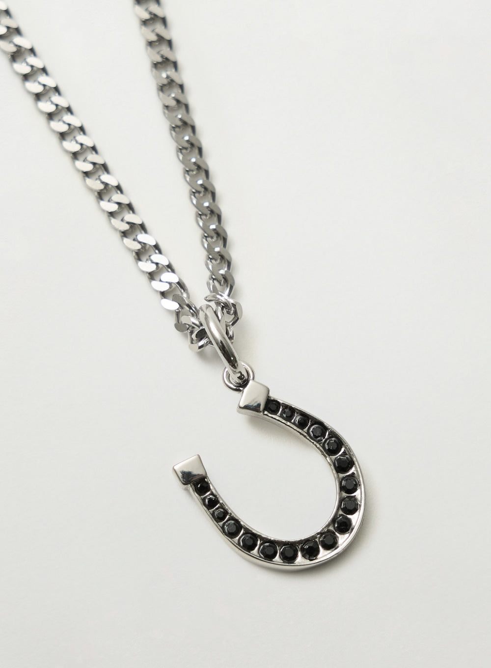 (U) Lucky Horseshoe Necklace
