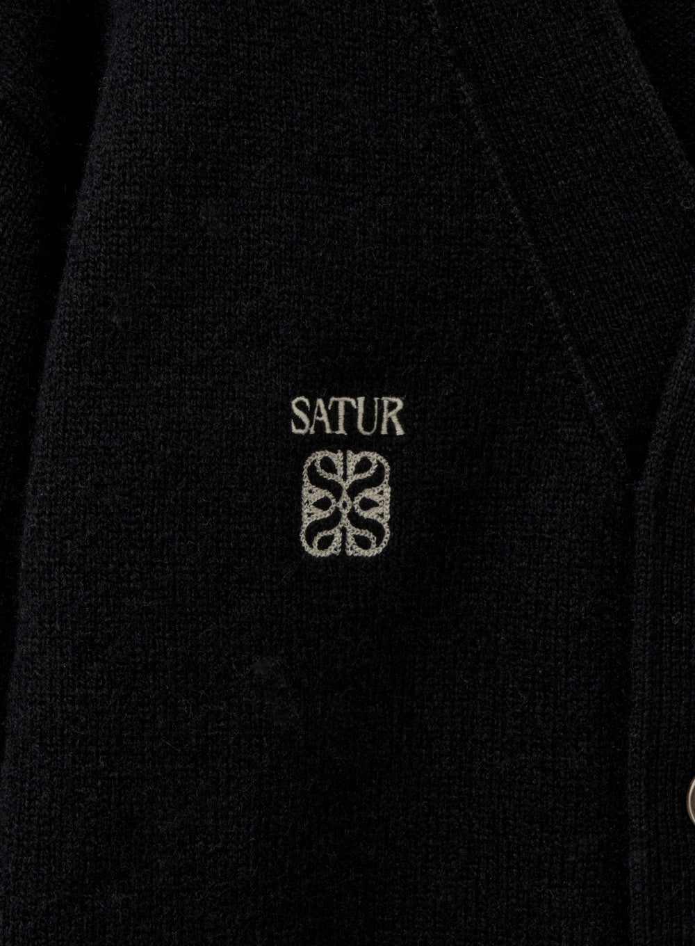 (U) Satur X Lacoste Essen Knit Cardigan