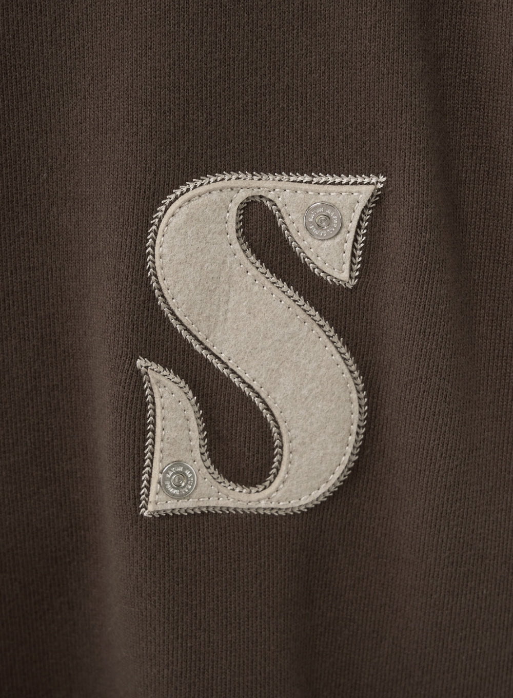 (U) Rivet Applique Pocket Logo Hoodie