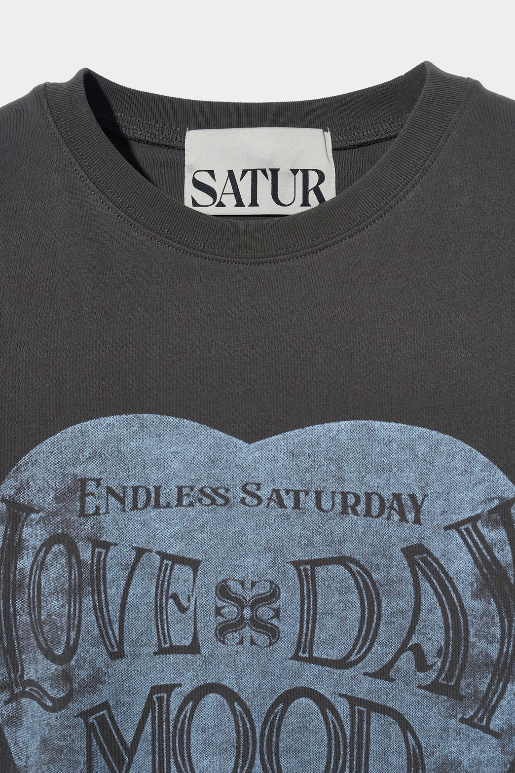 (M) Saturday Retro Mood Graphic T-shirts